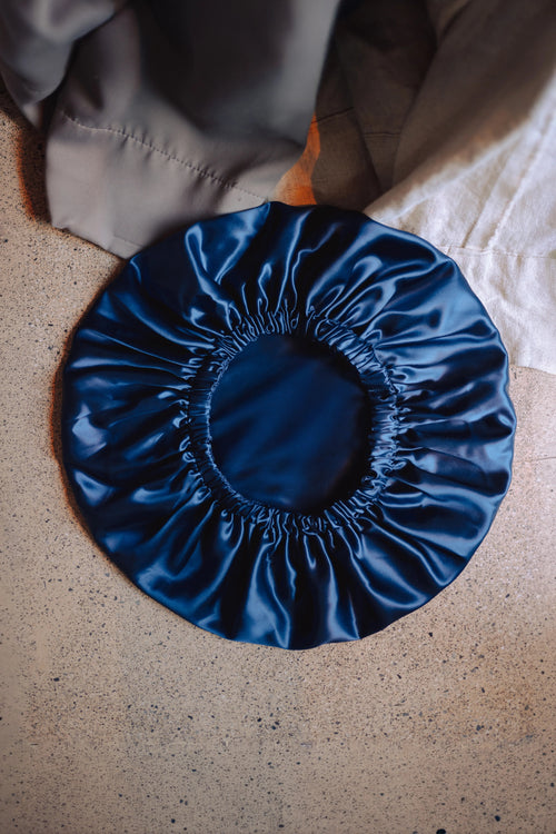 large bonnet blue